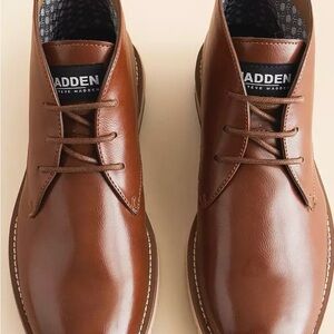 Steve Madden Tan Leather Chukka Boots
NWOB